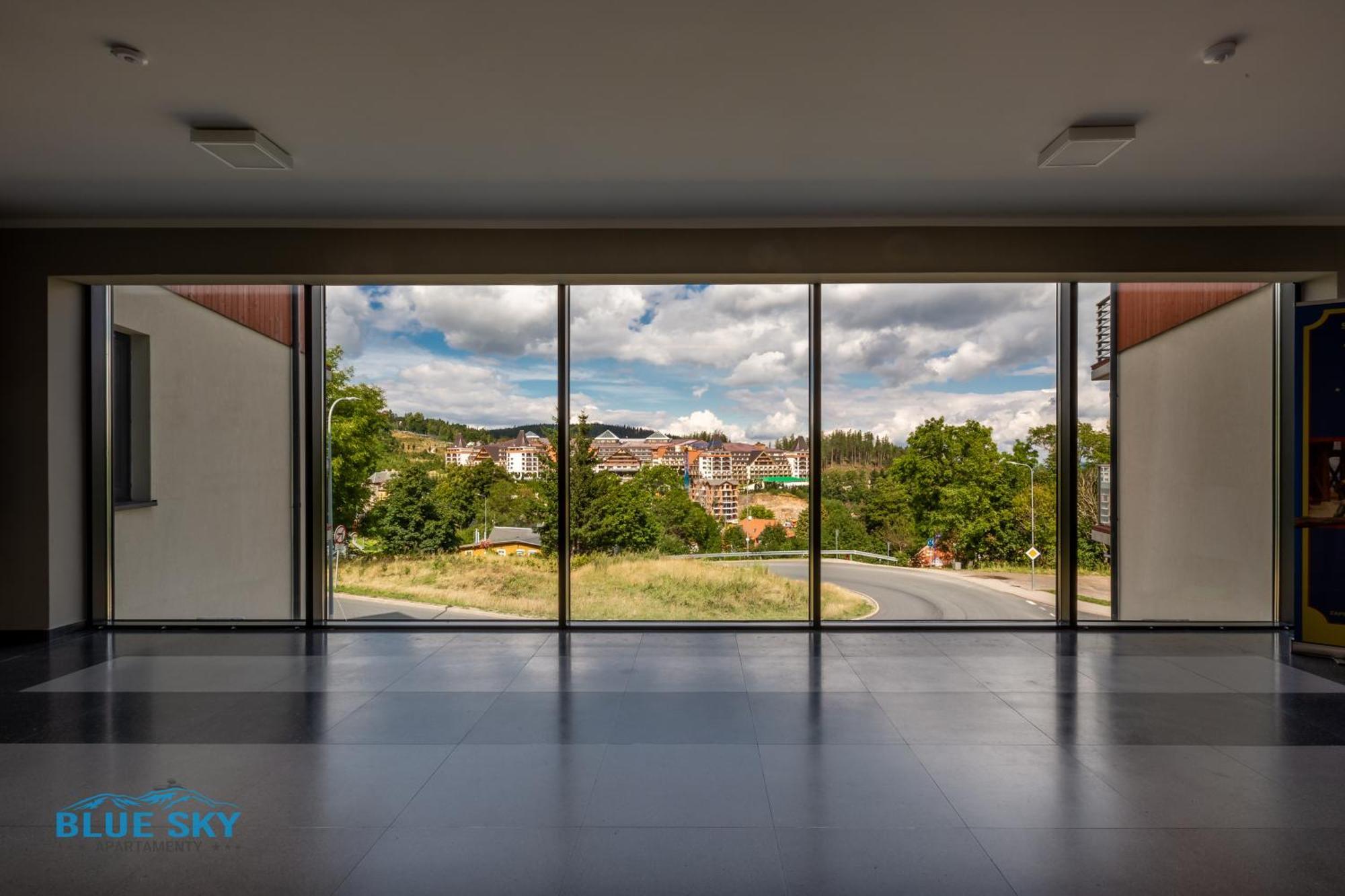 Apartamenty Bluesky - Karkonoska 13, Z Widokiem Na Gory, Blisko Szlakow I Wyciagow, W Zielonej Okolicy Karpacz Habitación foto