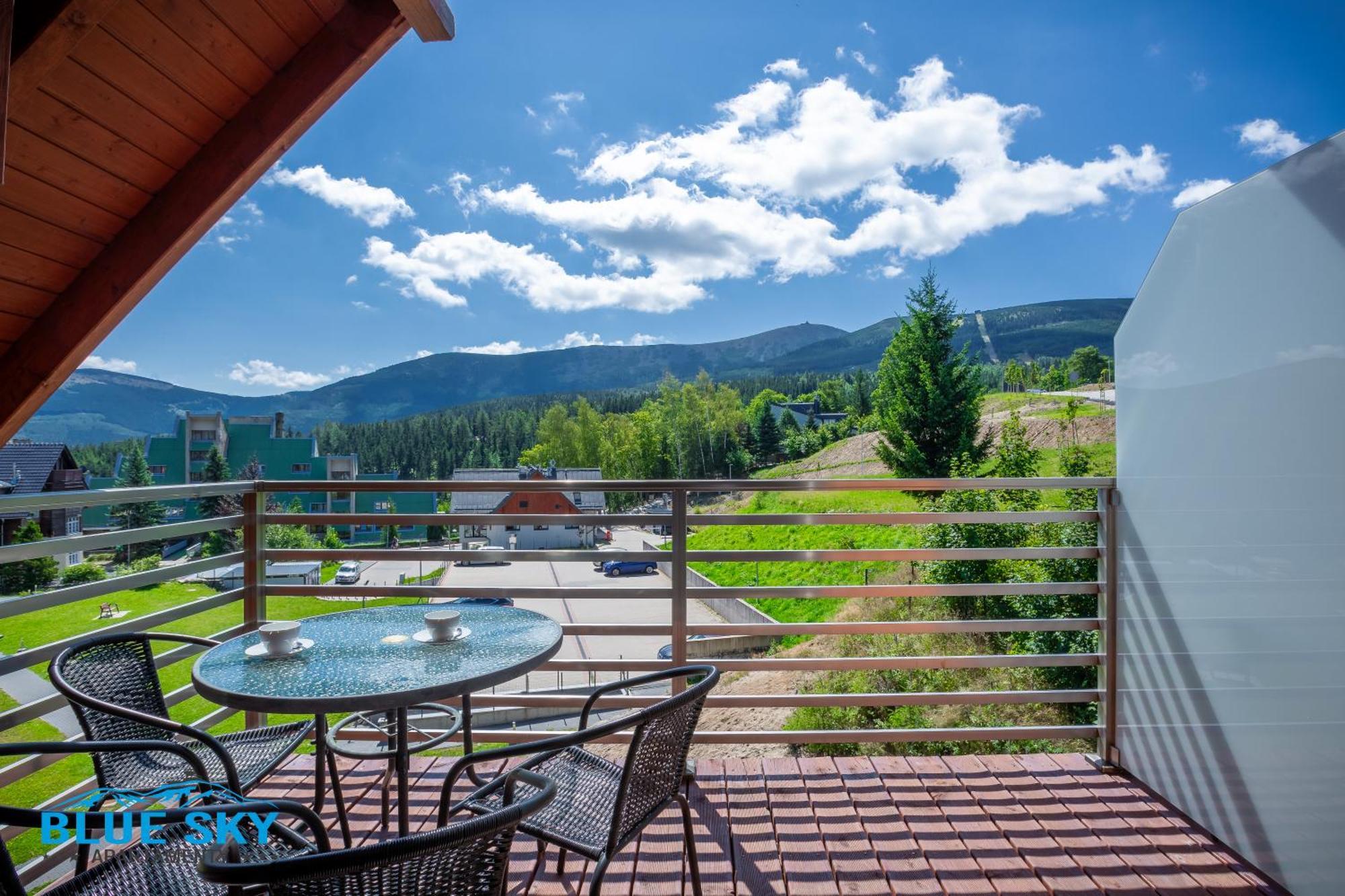 Apartamenty Bluesky - Karkonoska 13, Z Widokiem Na Gory, Blisko Szlakow I Wyciagow, W Zielonej Okolicy Karpacz Exterior foto